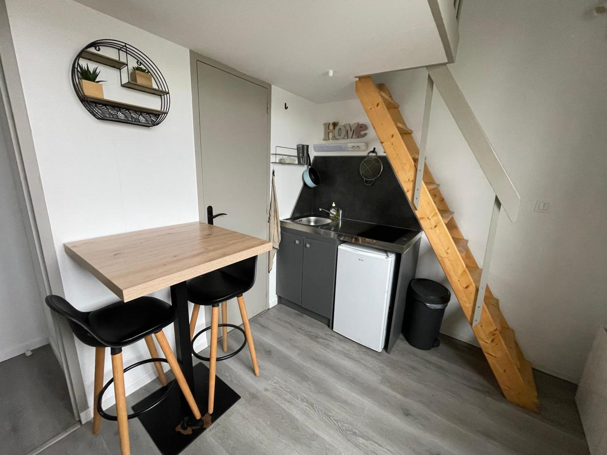 Immeuble Les Perdrix Apartamento *