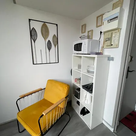 Immeuble Les Perdrix Apartment Quimper Exterior photo